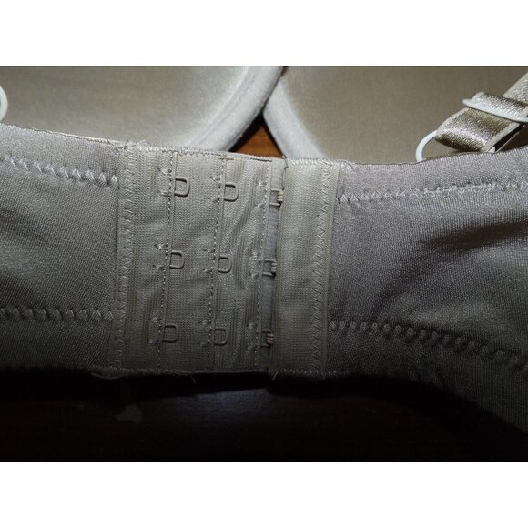 Secret Treasures 38DDD T-Shirt Bra Underwire, Lightly Padded, Bow Detail - Picture 3 of 7